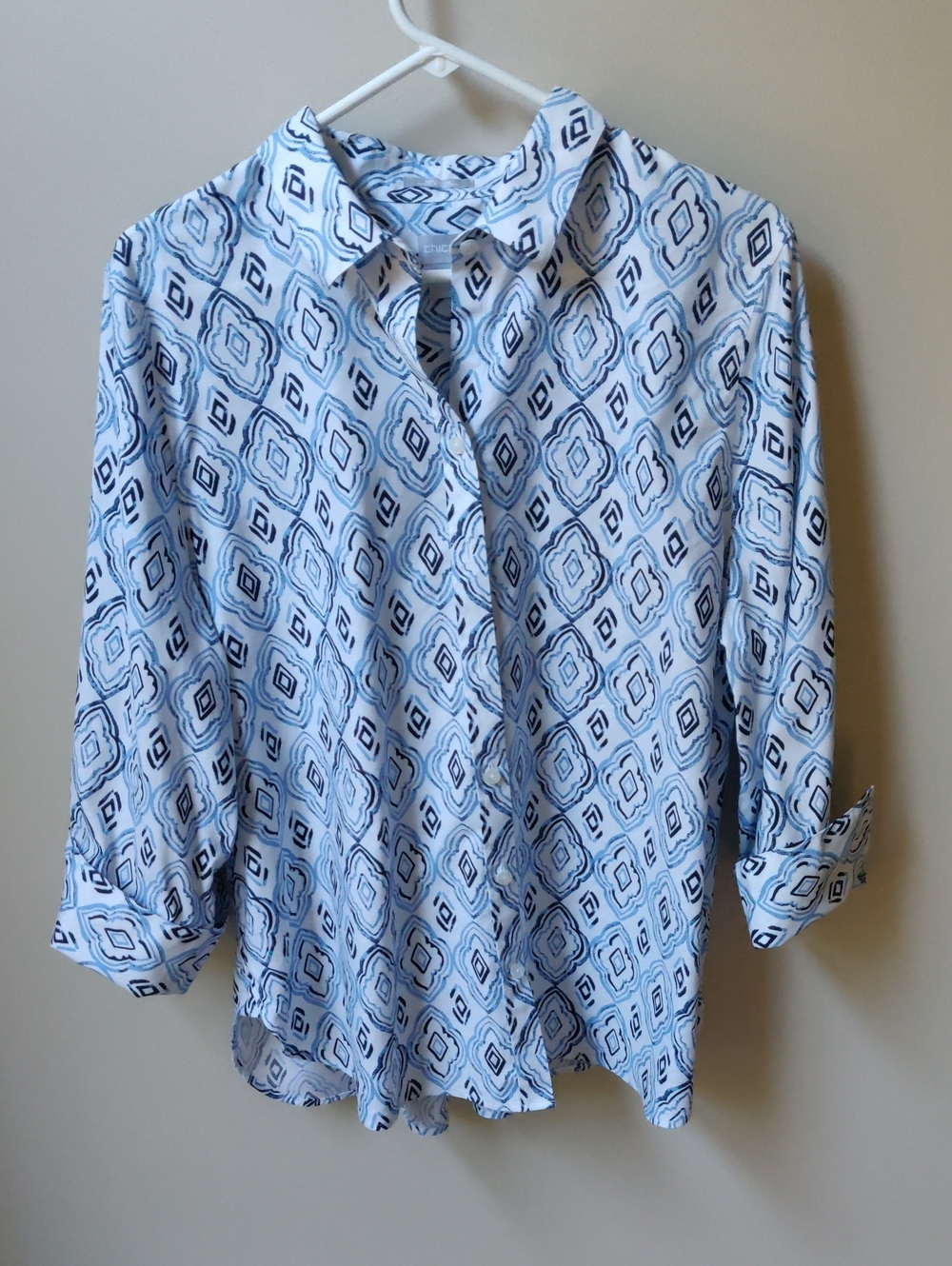 CHICO's  No-Iron Chic Stretch Button Down Blue White Geometric Print Sz 3